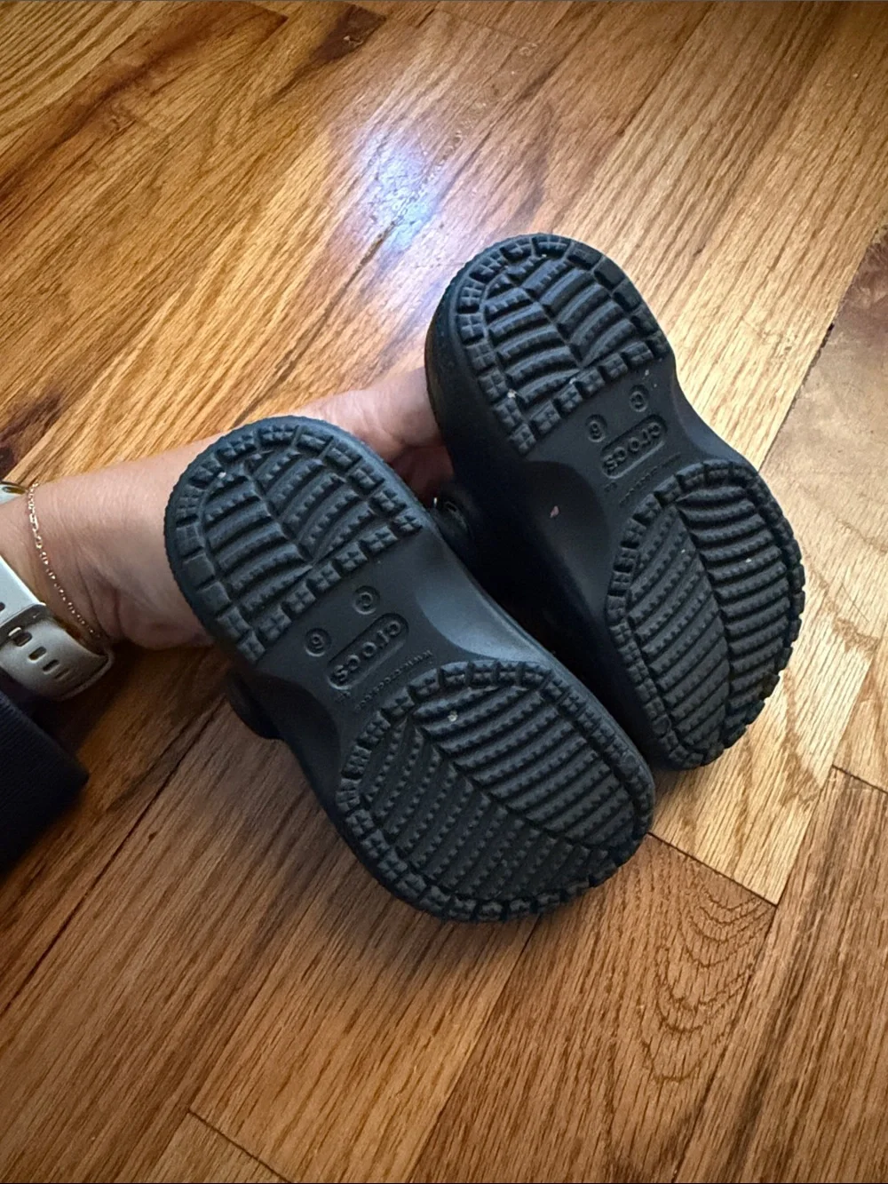 CROCS Kids Classic Clog in Black
